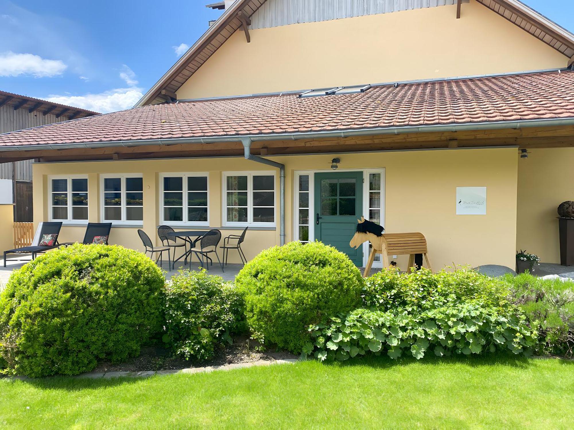 Beim Dorfbach - Die Hofchalets เครสส์บรอนน์ อัม โบเดนเซ ภายนอก รูปภาพ